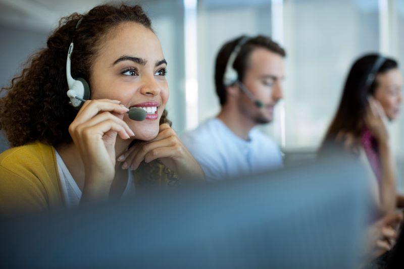 Call-Center-Agent.jpg